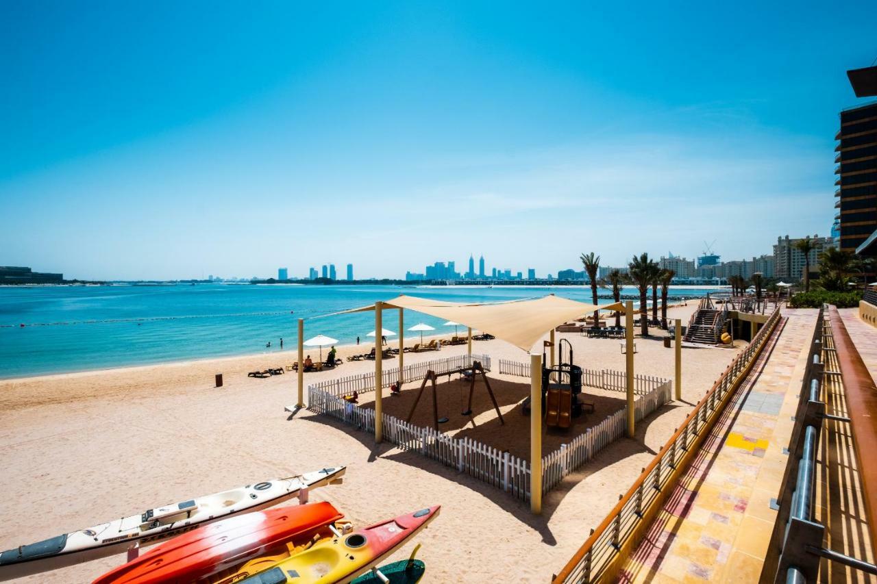 Апартаменты Maison Privee - Spacious Apt On Palm Jumeirah W Sea Views And Premium Facilities Access Дубай Экстерьер фото